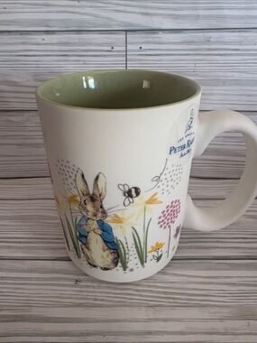 Peter Rabbit Ceramic Mug in White with Green Interior
